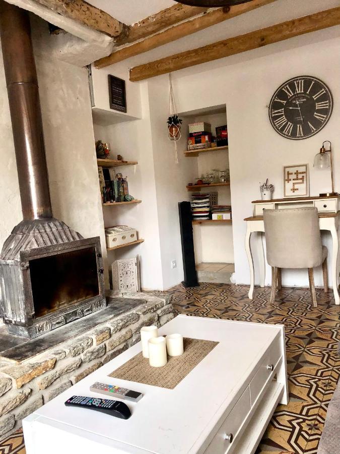 La Maison De Tonton Les Aires Bagian luar foto
